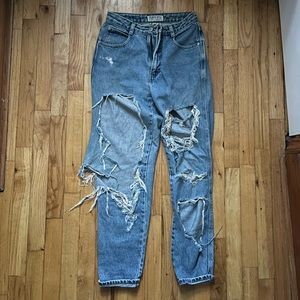 American Royal Gloria Vanderbilt vintage distressed high waist jeans size 6